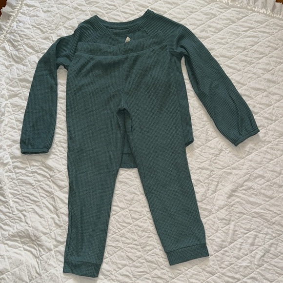 CAT & JACK WAFFLE TWO-PIECE OUTFIT GIRLS (TOP M 7/8) (PANTS 6/6X) - Picture 9 of 9